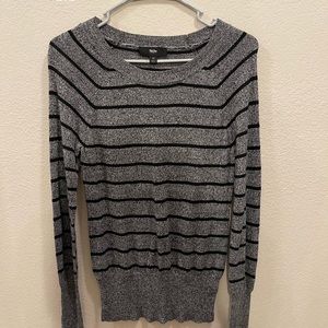Woman’s knit sweater size medium
